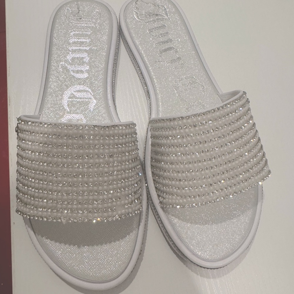 Juicy Couture Women's White Slide Sandals